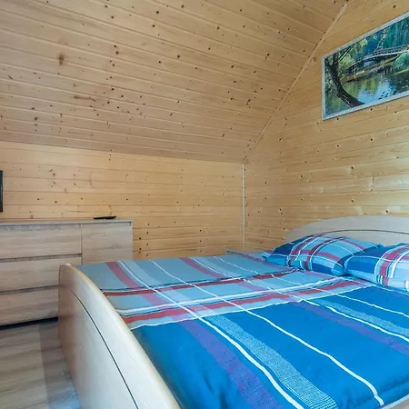Domek Hotel Paprotki